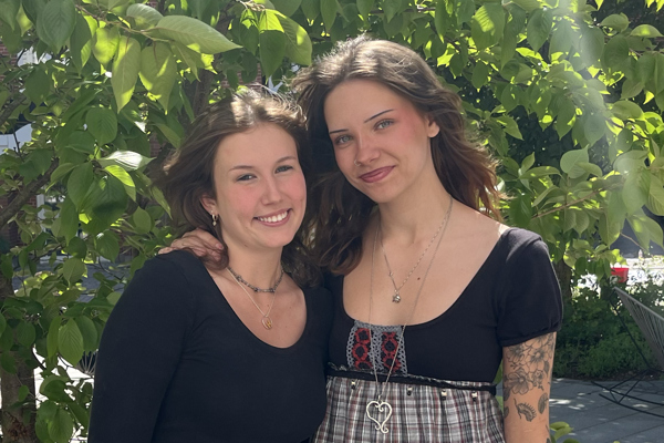 Porträtt Olga Fischer och Vera Vollbrecht. Foto.